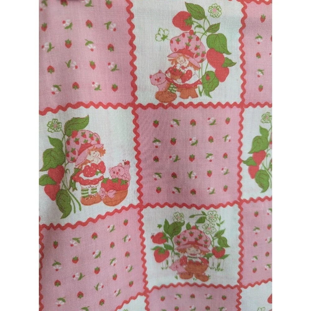 Vintage Handmade Strawberry Shortcake Fabric Pillowcase Zip Sleepover Pockets